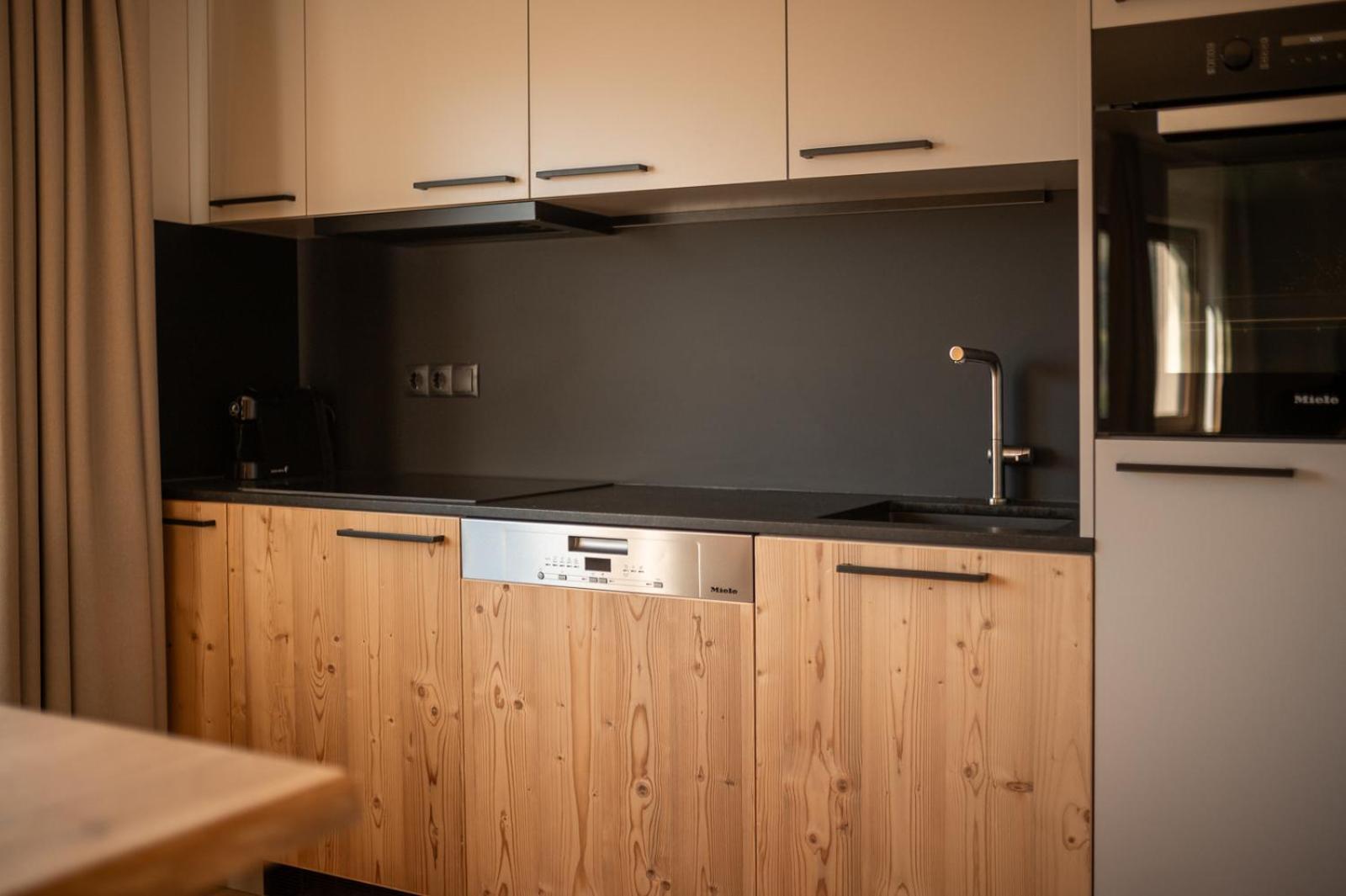 Hotel Adea Lifestyle 4*